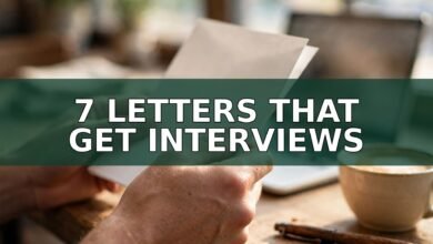 Hands holding a printed cover letter at a café table — cover letter examples for 2026